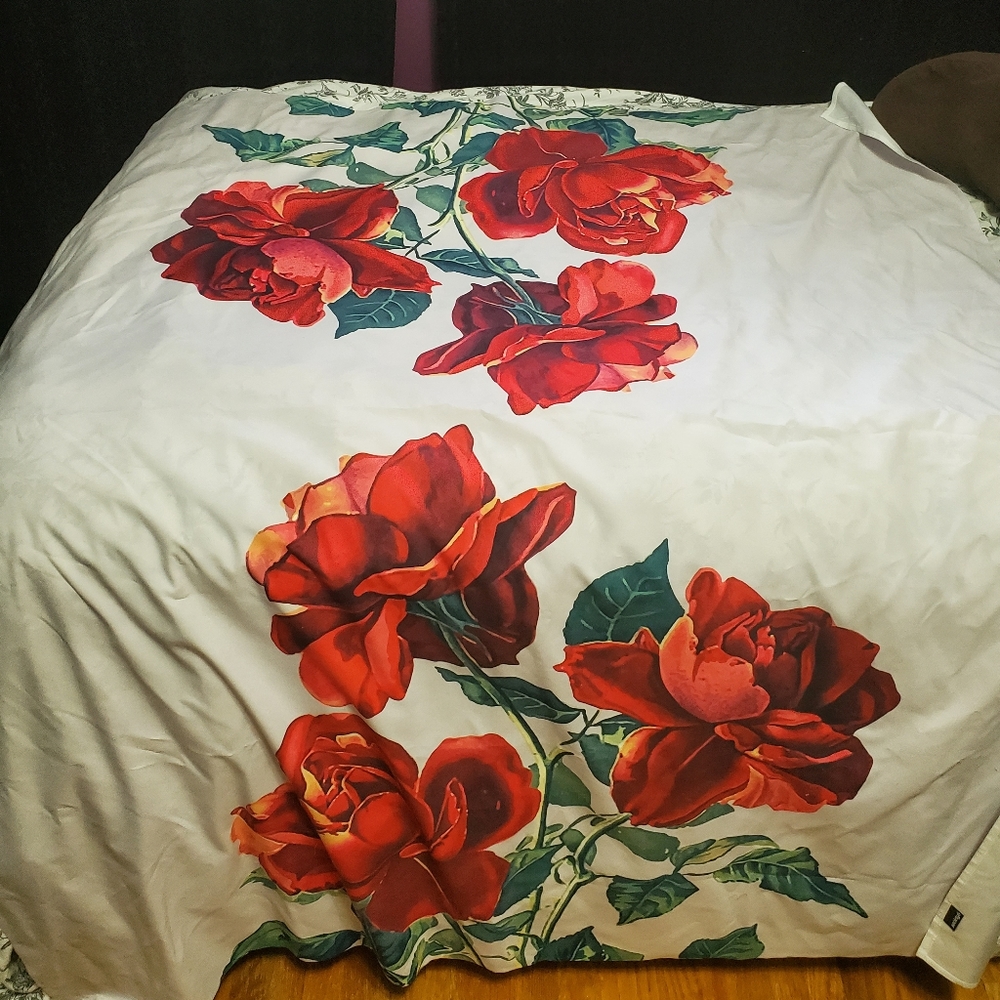 🌹Rose Wall Tapestry🌹